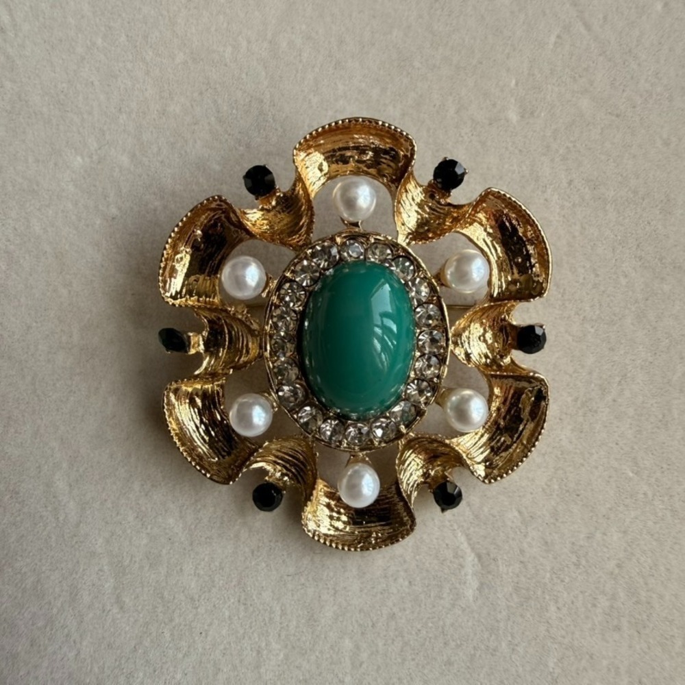 Teal Cabochon Brooch Vintage Style Gold Tone Faux Pearl Rhinestone Statement Pin